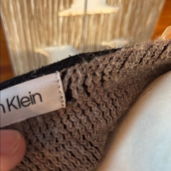 Calvin Klein Black Shrug with Chunky Knit and Open Front - Picture 6 of 10